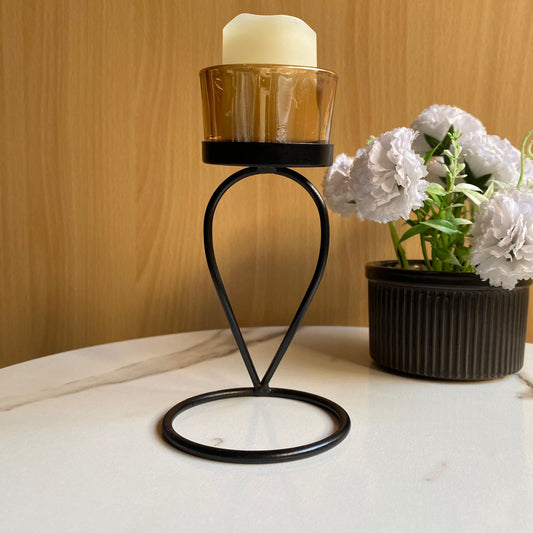 Curvy Candle Stand