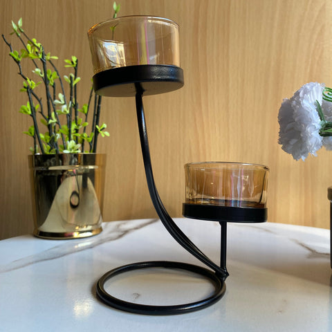 Curvy dual candle stand
