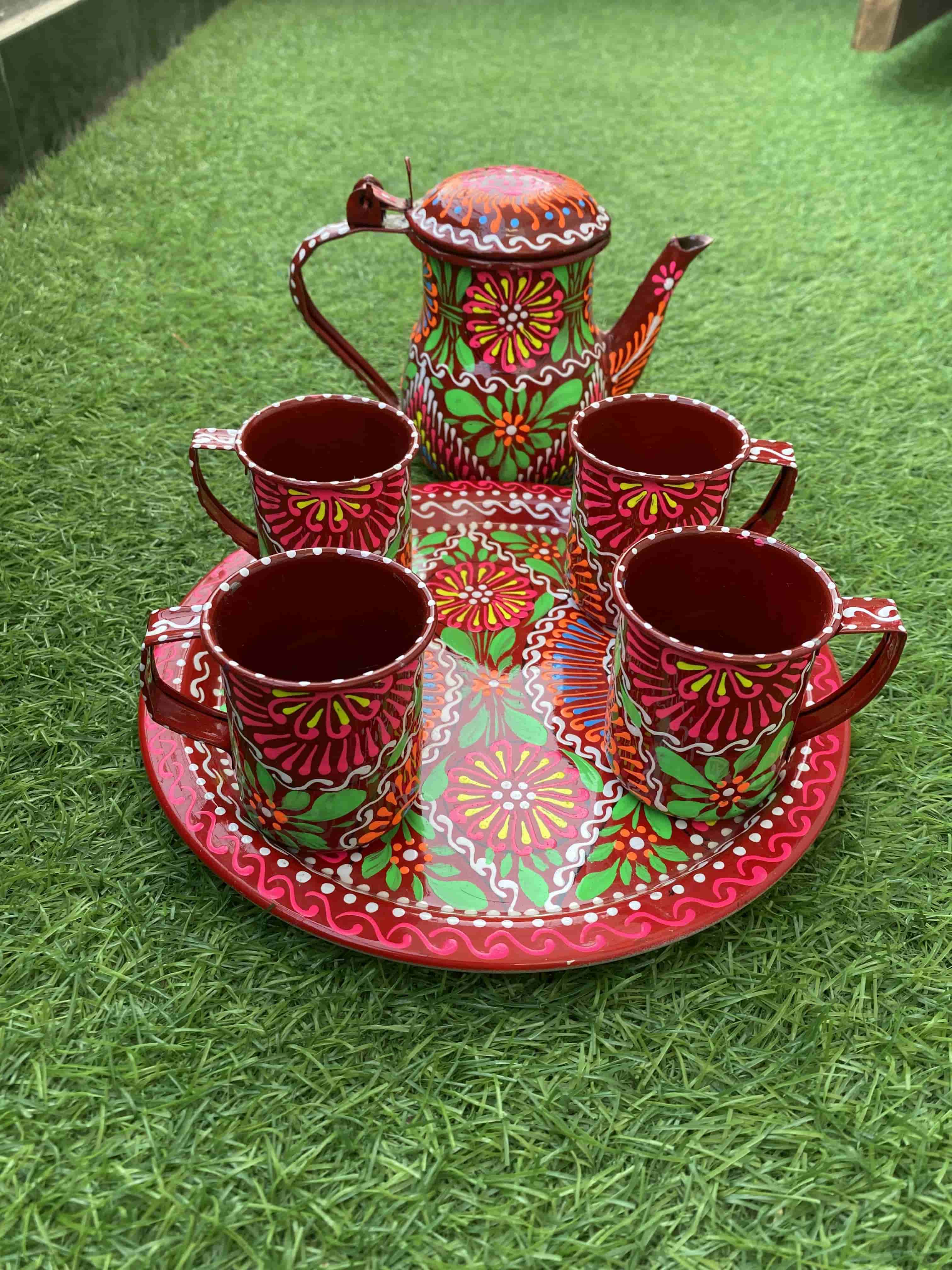 unique-tea-set-in-red-handpainted-truck-art-traditions.-naqshi.pk-chainak-kitchen-decor-tea-set-truck-art-1