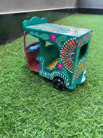 masterpiece-handcrafted-truck-art-rickshaw-green-color-naksh-decor-home-decor-truck-art-3