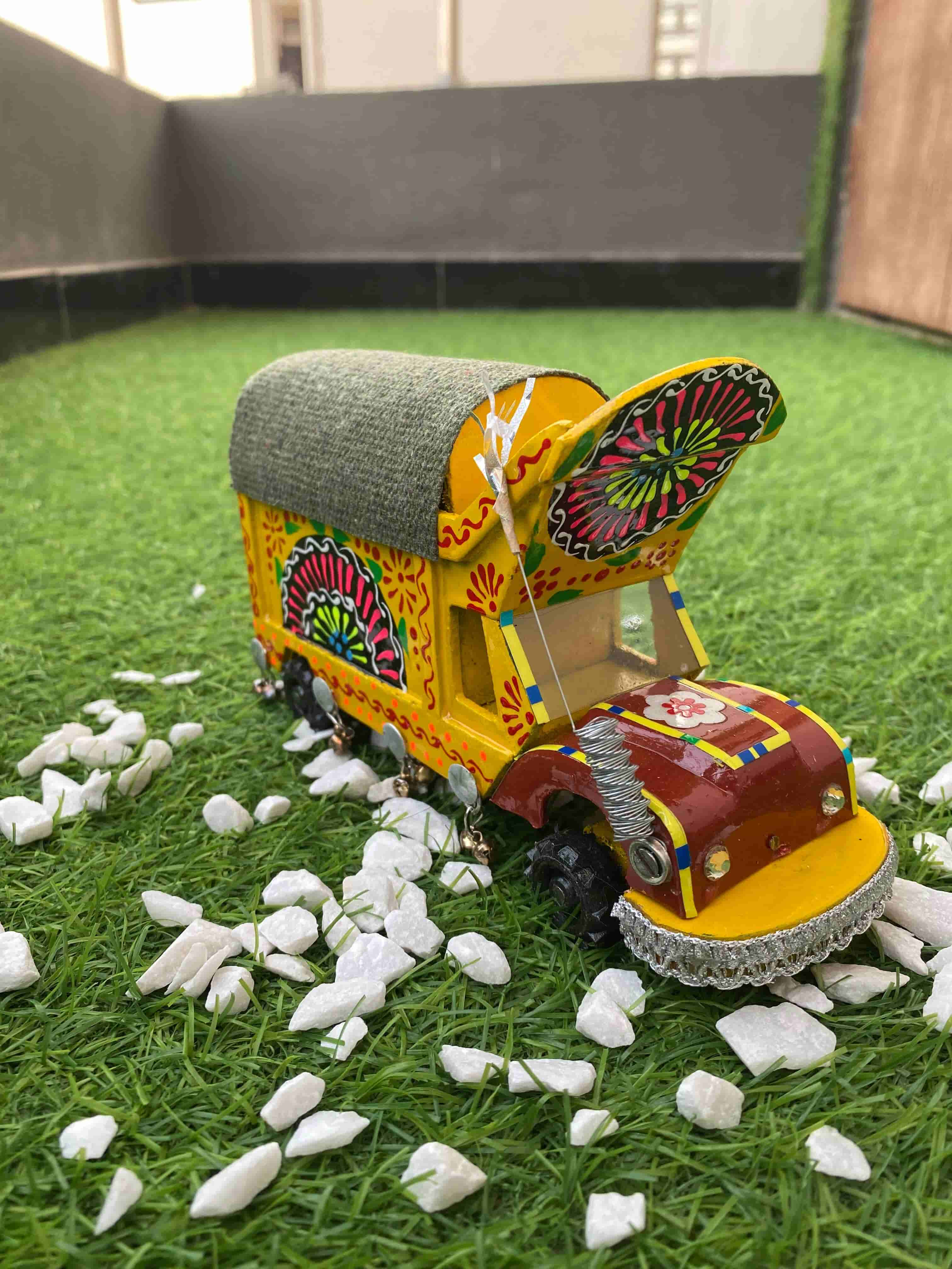 pakistan-tradition-truck-art-unique-piece-of-decor-in-yellow-naksh-decor-home-decor-truck-art-2