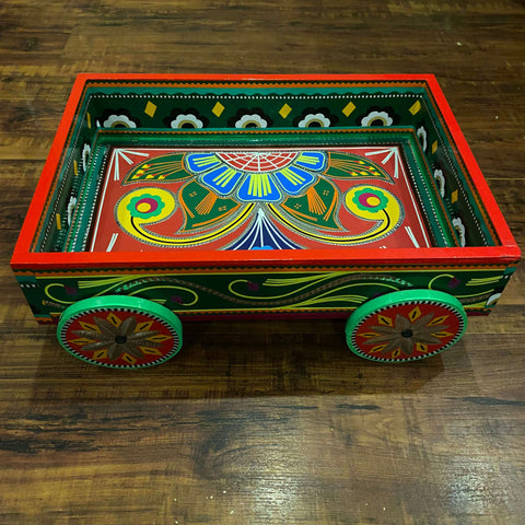 Chamakpatti Wheel Tray in Green