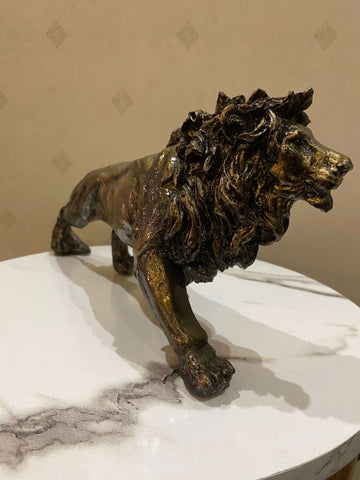 Fine Article In Golden Lion Sculpture For Home Love.