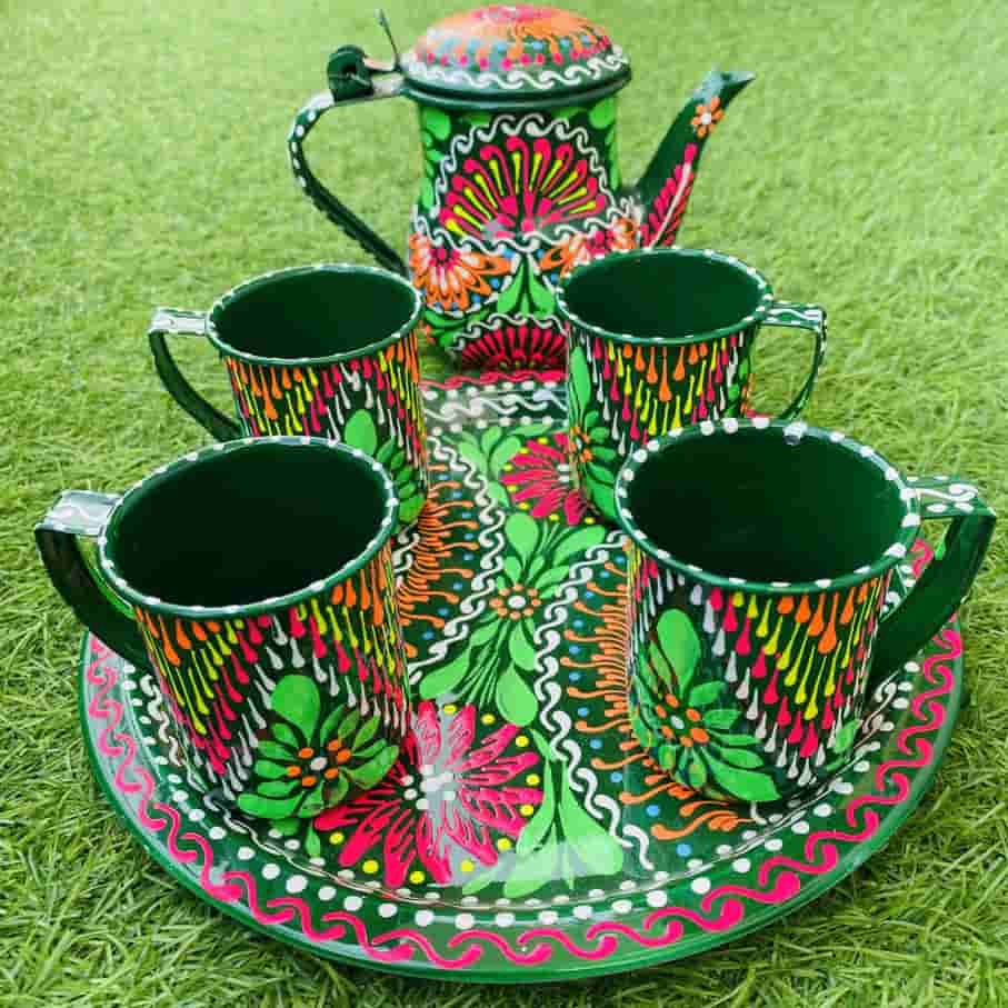 unique-tea-set-in-green-truck-art-pakistan-traditions.-naqshi.pk-chainak-kitchen-decor-tea-set-truck-art-5